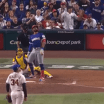 El épico cuadrangular de Fernando Tatis Jr. en el juego contra Venezuela. Captura de pantalla.